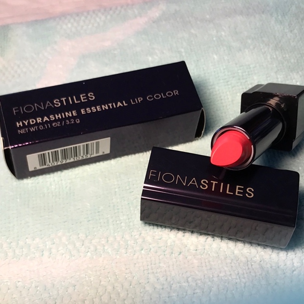 Fiona Stiles Hydrashine Essential Lip Color